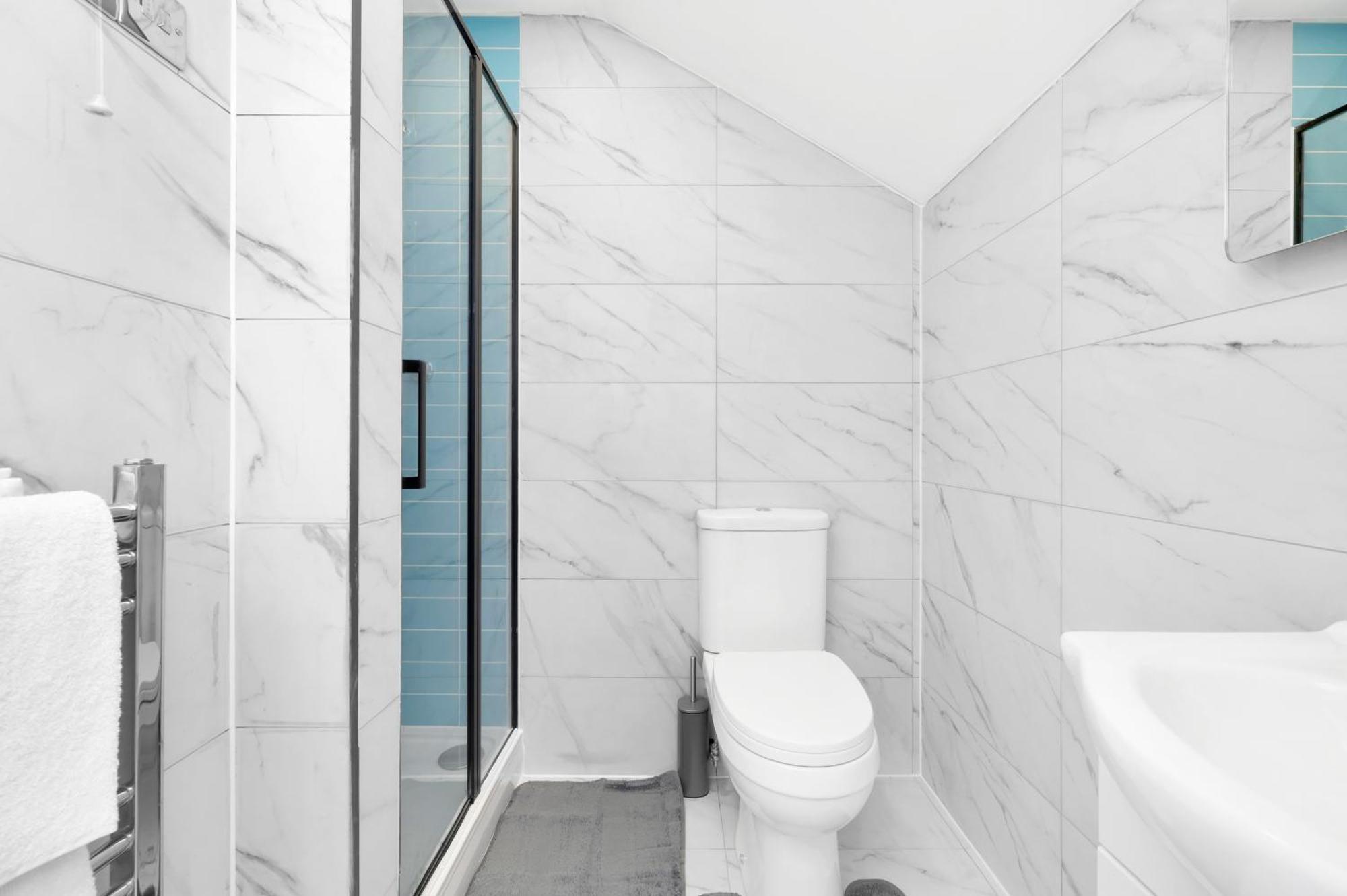 Waterside 4 Bed Apartment London Kültér fotó