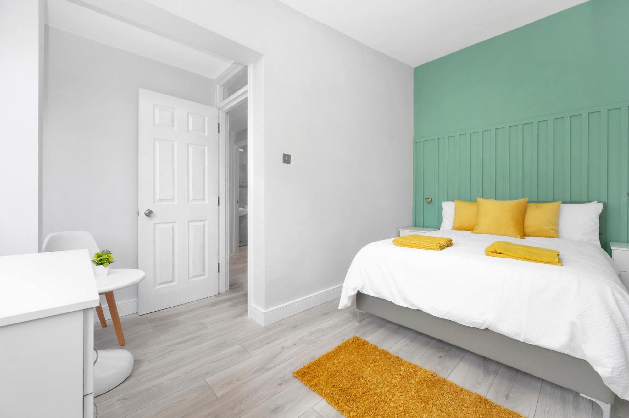 Waterside 4 Bed Apartment London Kültér fotó