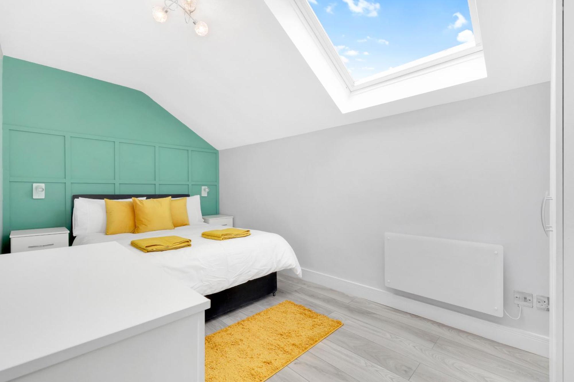 Waterside 4 Bed Apartment London Kültér fotó