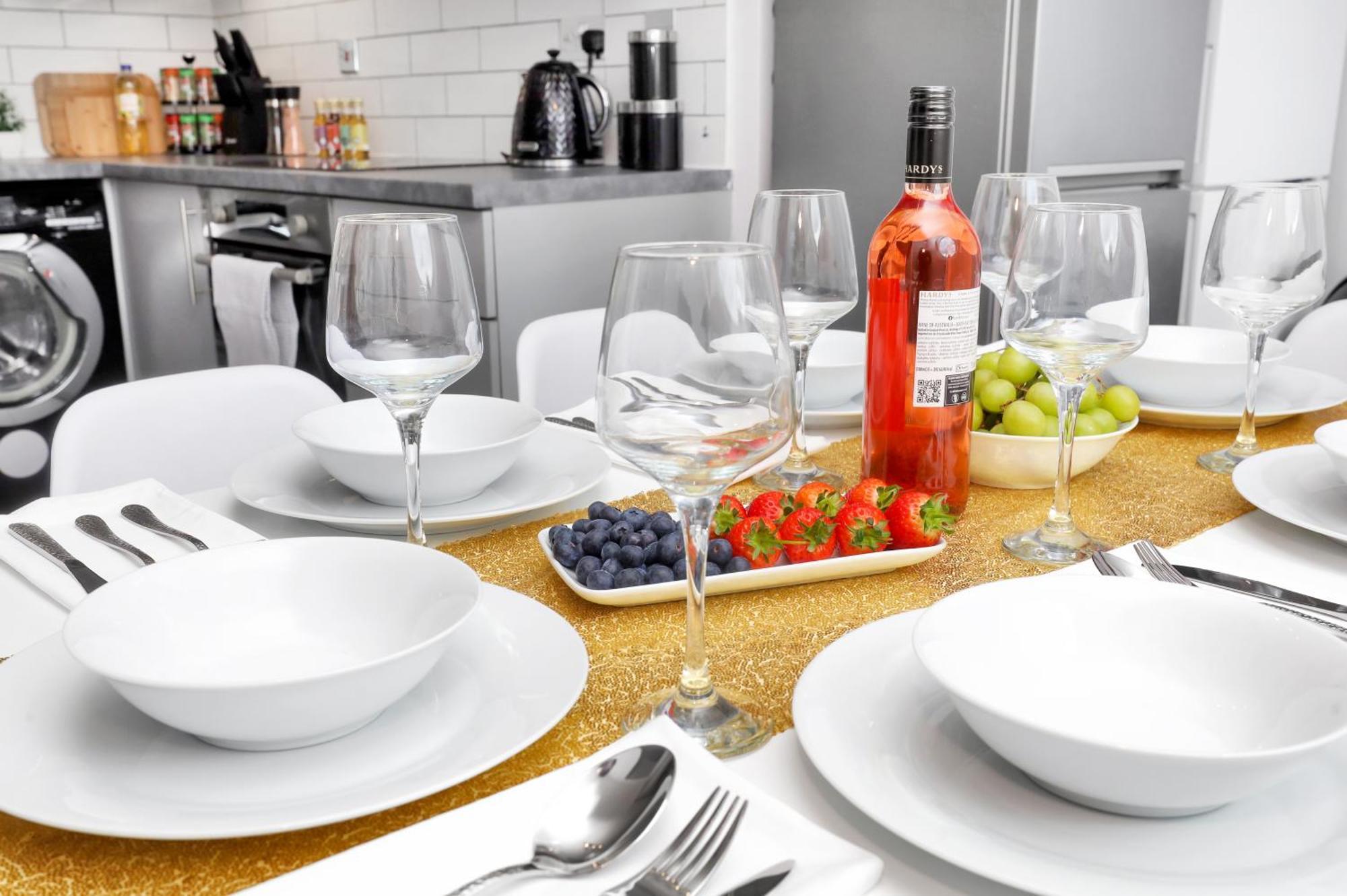Waterside 4 Bed Apartment London Kültér fotó