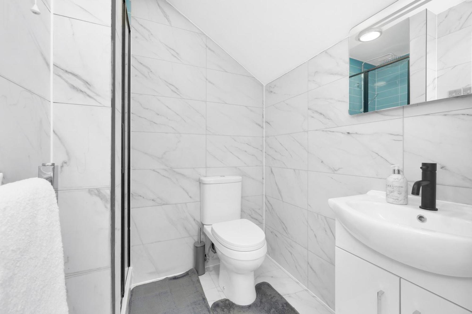 Waterside 4 Bed Apartment London Kültér fotó